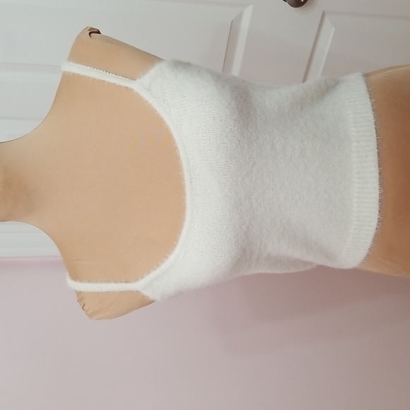 SOLD 2pc cardigan sweater set - Picture 7 of 14